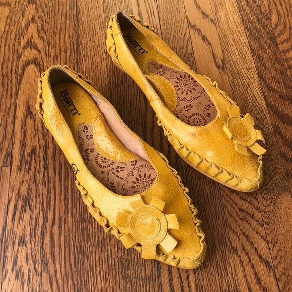 mustard yellow pointed flats